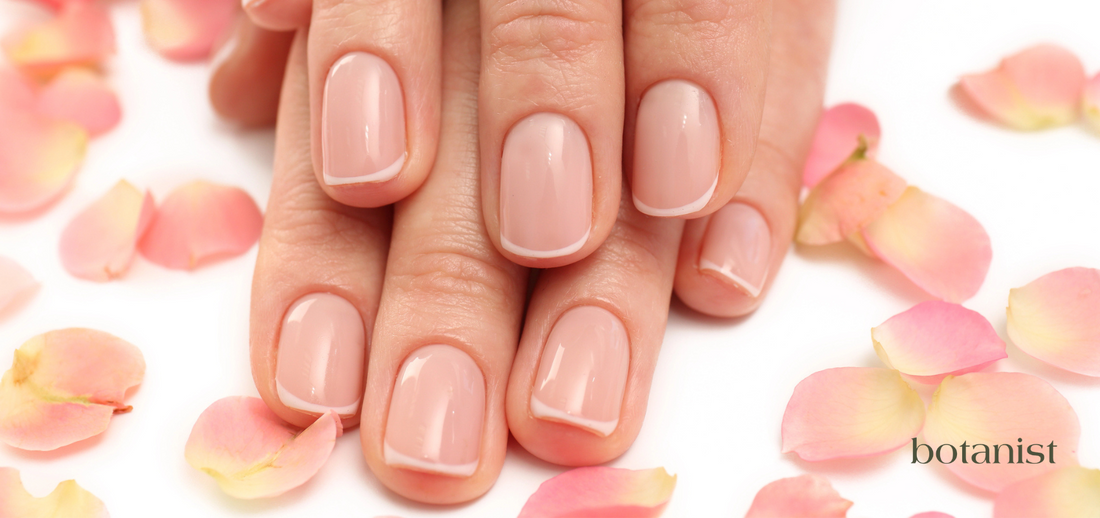 Clean Girl Summer Nails: What They Are and How to Get the Look