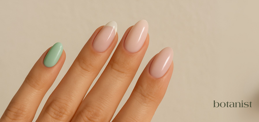Elegant Summer Nails: Chic and Simple Designs for Warm Weather