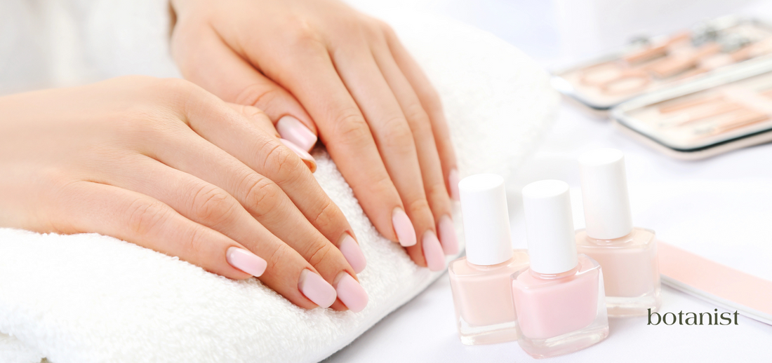 How to Prep Your Nails Before a Manicure