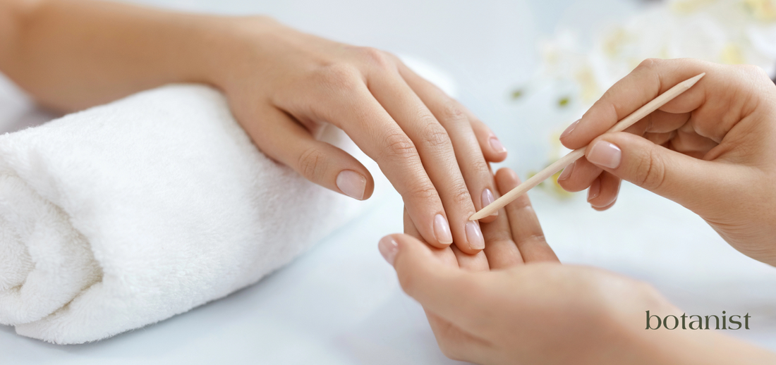 How to Treat Split Nails